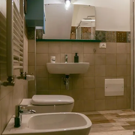 Interno Sg * 라킬라