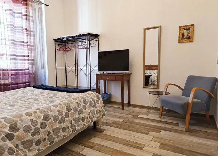 Interno Sg * LʼAquila